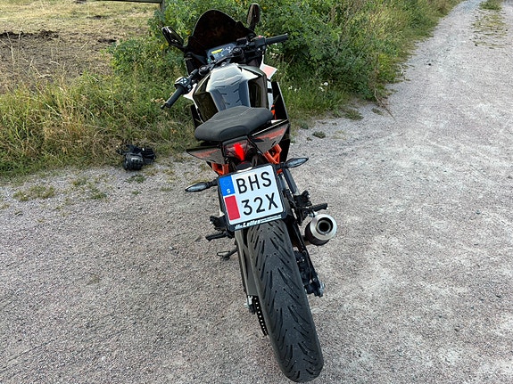 KTM RC 125 5 of 15