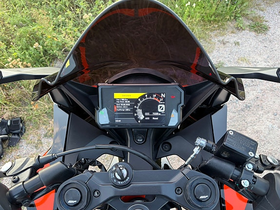 KTM RC 125 4 of 15