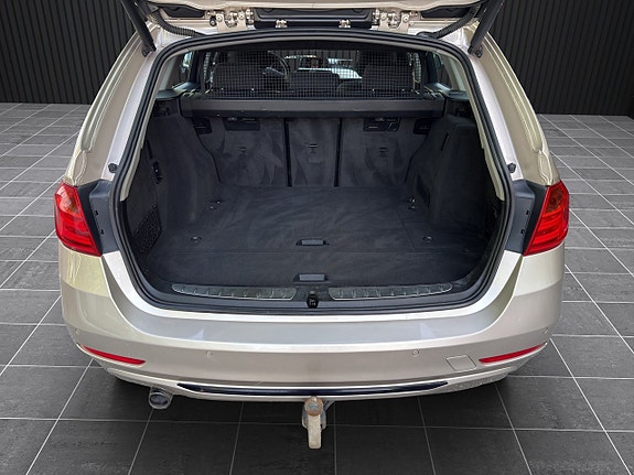 BMW 320d 9 of 24