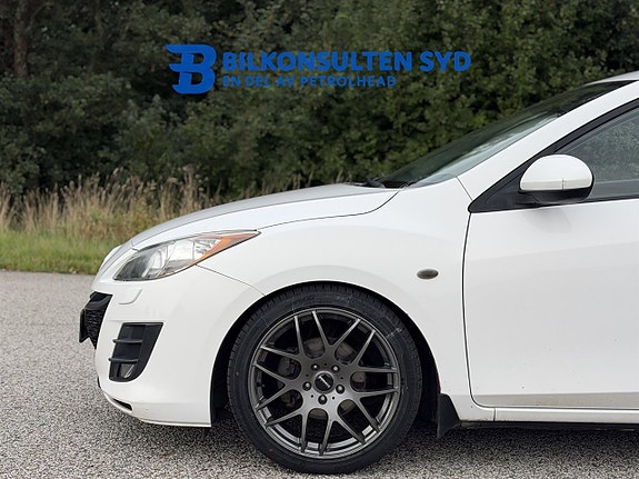Mazda 3 5 of 15