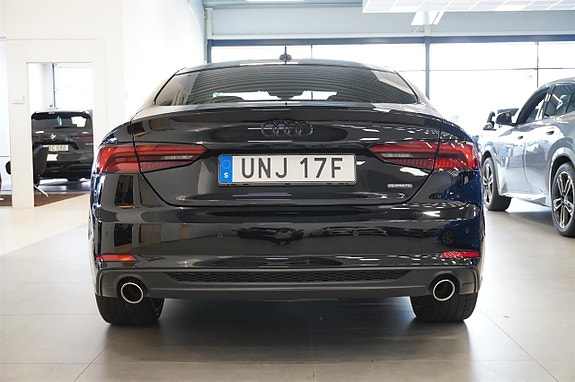 Audi A5 18 of 19