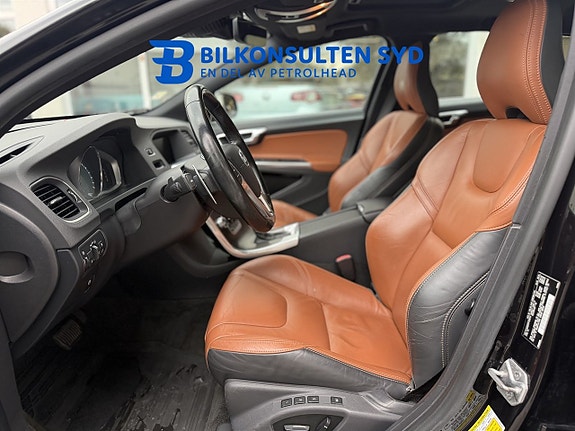 Volvo V60 7 of 20