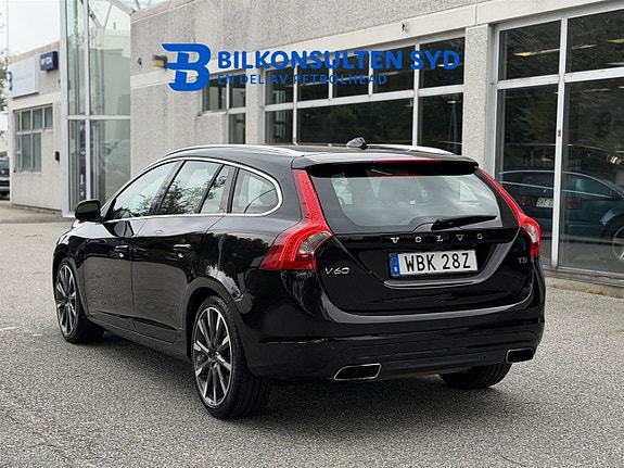 Volvo V60 18 of 20