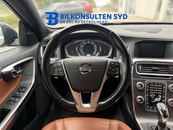 Volvo V60 12 of 20