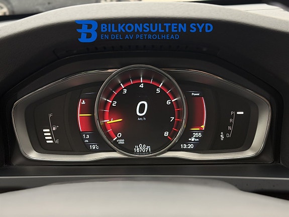Volvo V60 14 of 20