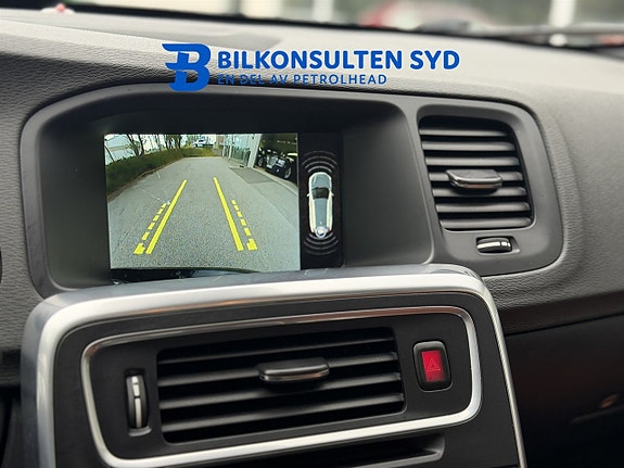 Volvo V60 15 of 20