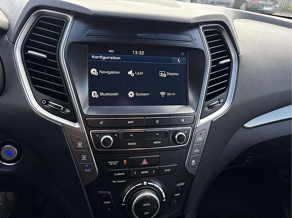 Hyundai Grand Santa Fe 14 of 25