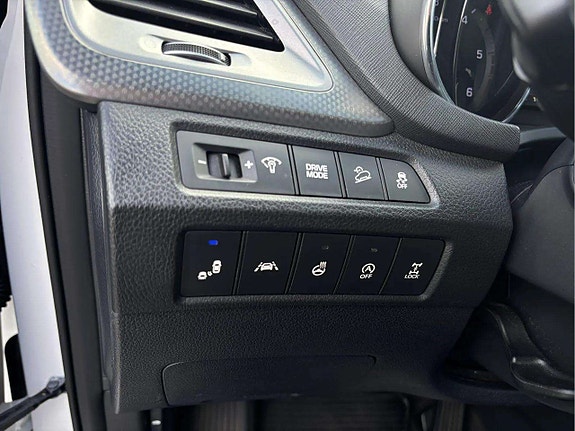 Hyundai Grand Santa Fe 11 of 25