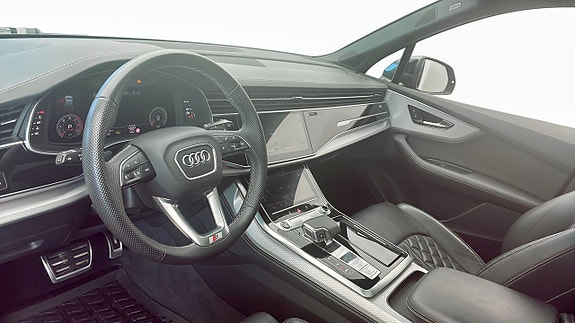 Audi Q7 7 of 13