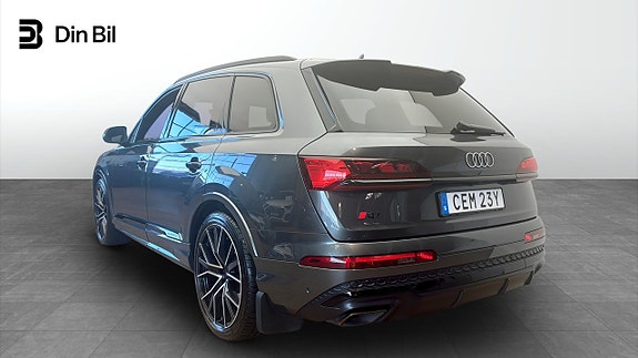 Audi Q7 3 of 13