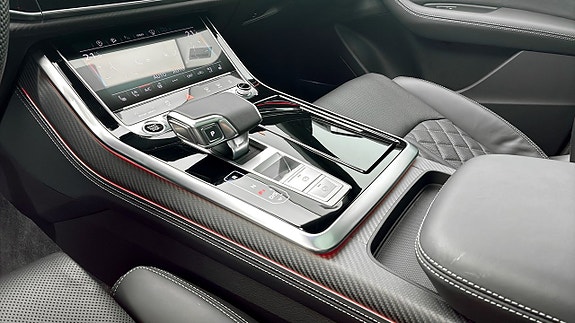 Audi Q8 18 of 18