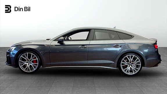 Audi A5 2 of 12