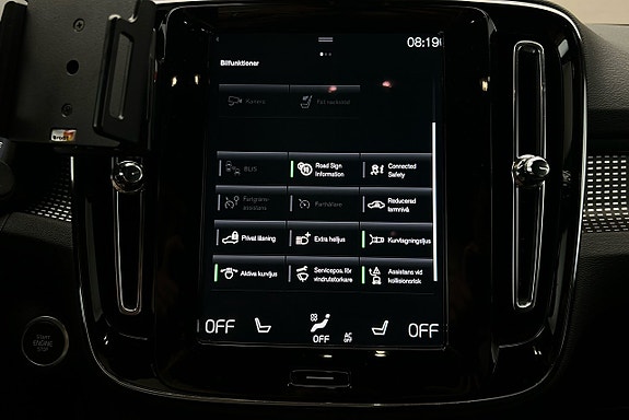 Volvo XC40 22 of 25