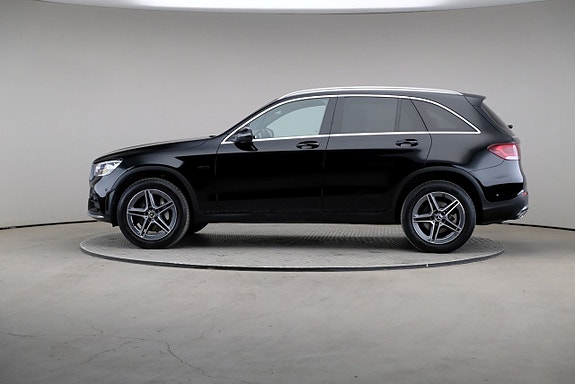 Mercedes-Benz GLC300 e 4 of 28