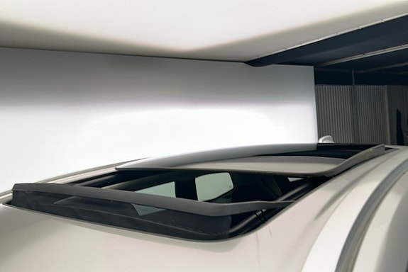 Volvo XC60 20 of 28