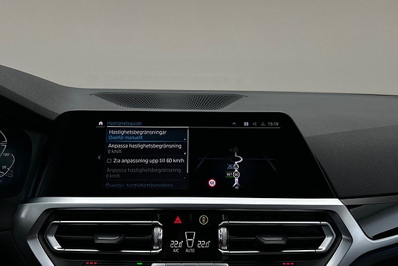 BMW 330e 19 of 24