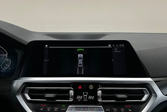 BMW 330e 23 of 24