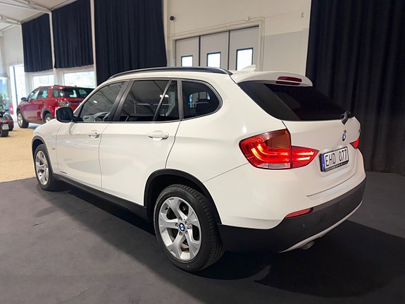 BMW X1 4 of 12