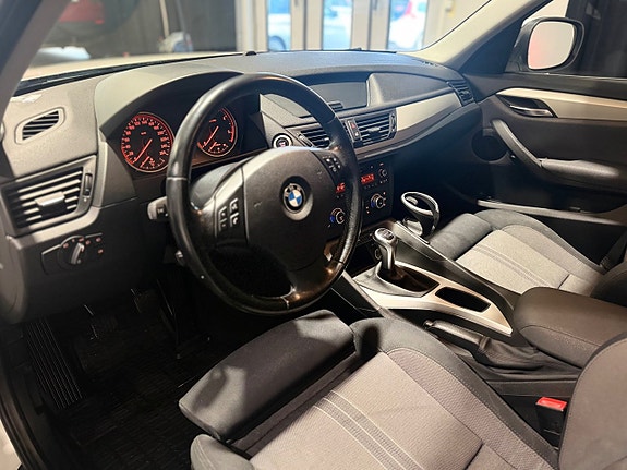 BMW X1 5 of 12