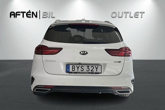 Kia Ceed 8 of 29