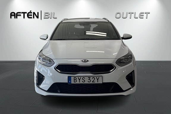 Kia Ceed 3 of 29