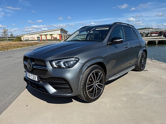 Mercedes-Benz GLE450 3 of 23