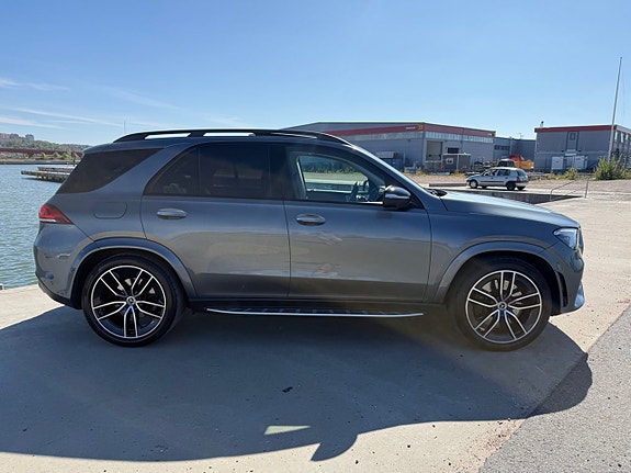 Mercedes-Benz GLE450 8 of 23