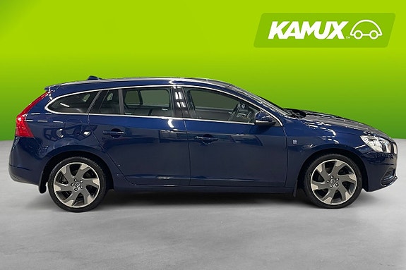 Volvo V60 2 of 22