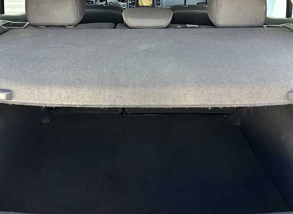 Renault Megane 10 of 14