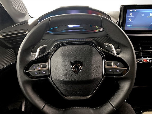 Peugeot 208 7 of 19