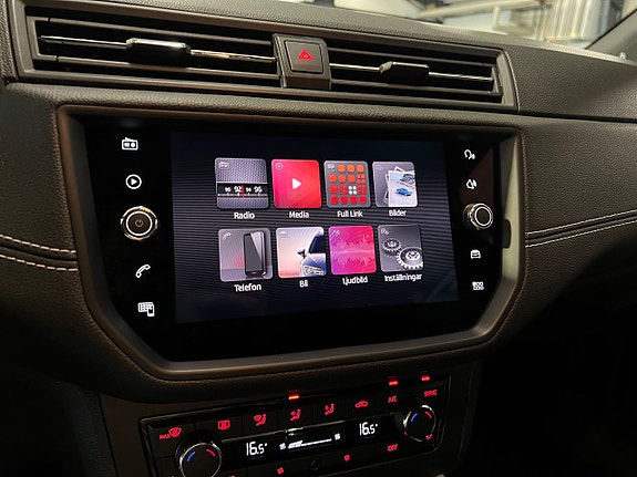 Seat Arona 6 of 13