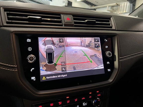 Seat Arona 5 of 13