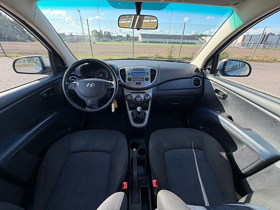 Hyundai i10 5 of 5