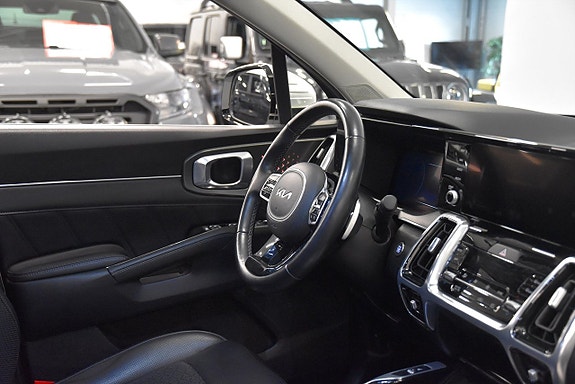 Kia Sorento 8 of 29