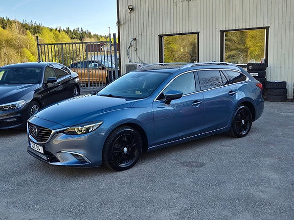 Mazda 6 2 of 27
