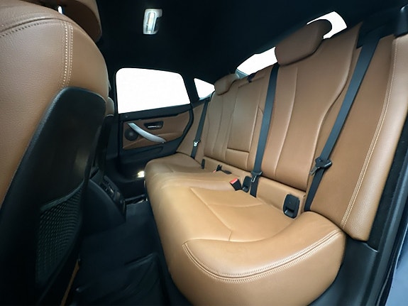 BMW 440i 29 of 30
