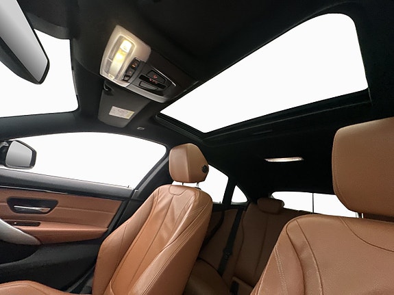 BMW 440i 13 of 30