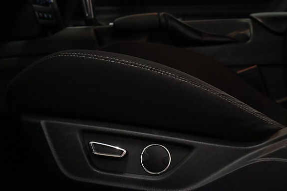 Ford Mustang 11 of 28