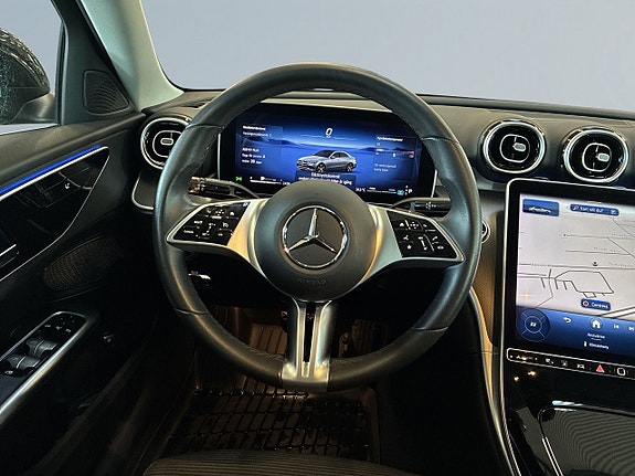 Mercedes-Benz C200 9 of 27