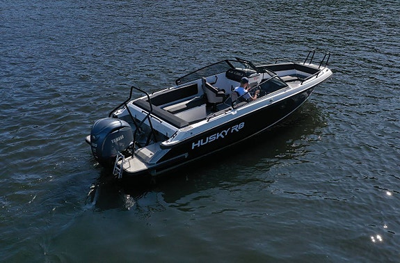 Finnmaster Husky R8 2 of 12