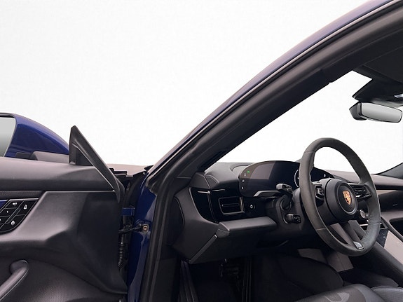 Porsche Taycan 4S 14 of 30