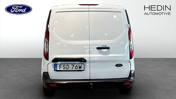 Ford Transit Connect 7 of 11