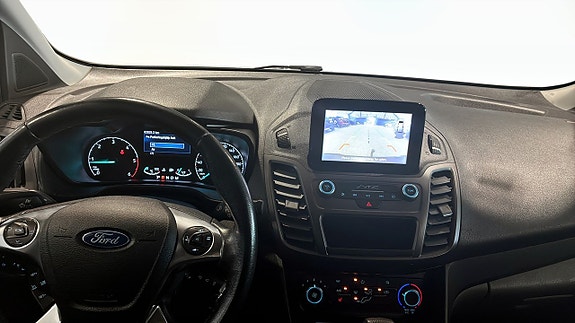 Ford Transit Connect 4 of 11
