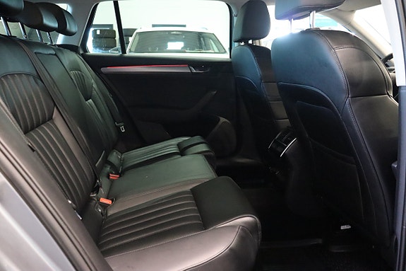 Skoda Superb 11 of 30