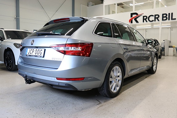 Skoda Superb 5 of 30