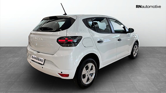 Dacia Sandero 5 of 23