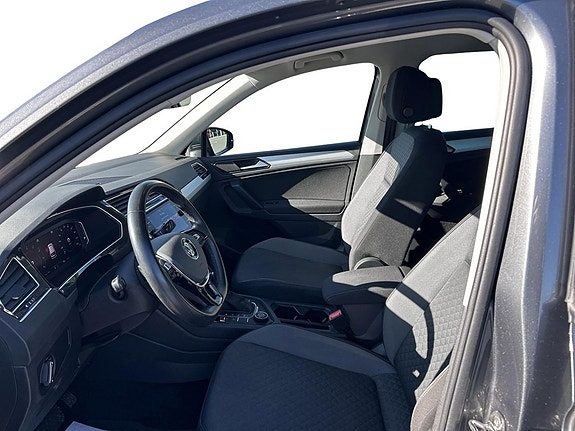 Volkswagen Tiguan 11 of 13