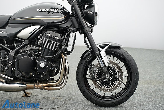 Kawasaki Z900RS* Nya däck fram & bak, Nyservad* 12 of 25