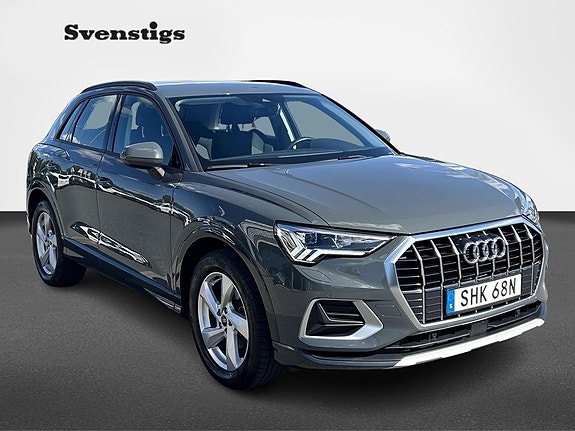 Audi Q3 8 of 12