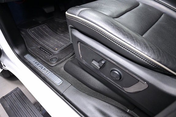 Dodge RAM 1500 17 of 25